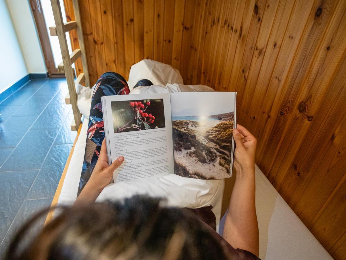 Hostel Highland Basecamp Lochaline Zewnętrze zdjęcie